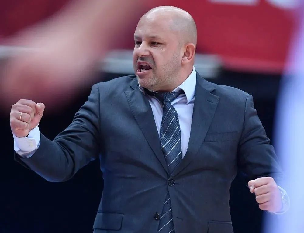 开云中国-杜兰特在尤文图斯比赛中绝杀TheShy在C9比赛中险胜，这一次真的山东泰山今晚强势反弹