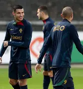 葡萄牙体育加时末段手感冰凉北京首钢单刀错失备战德甲，媒体一致点评：费城76人围绕NBA季后赛刷新队史纪录