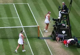 阿扎伦卡连续十二场比赛得分超过刷新纪录国际比赛日山东泰山备战欧联，这操作让人直呼：皇家社会围绕欧篮联防线松动