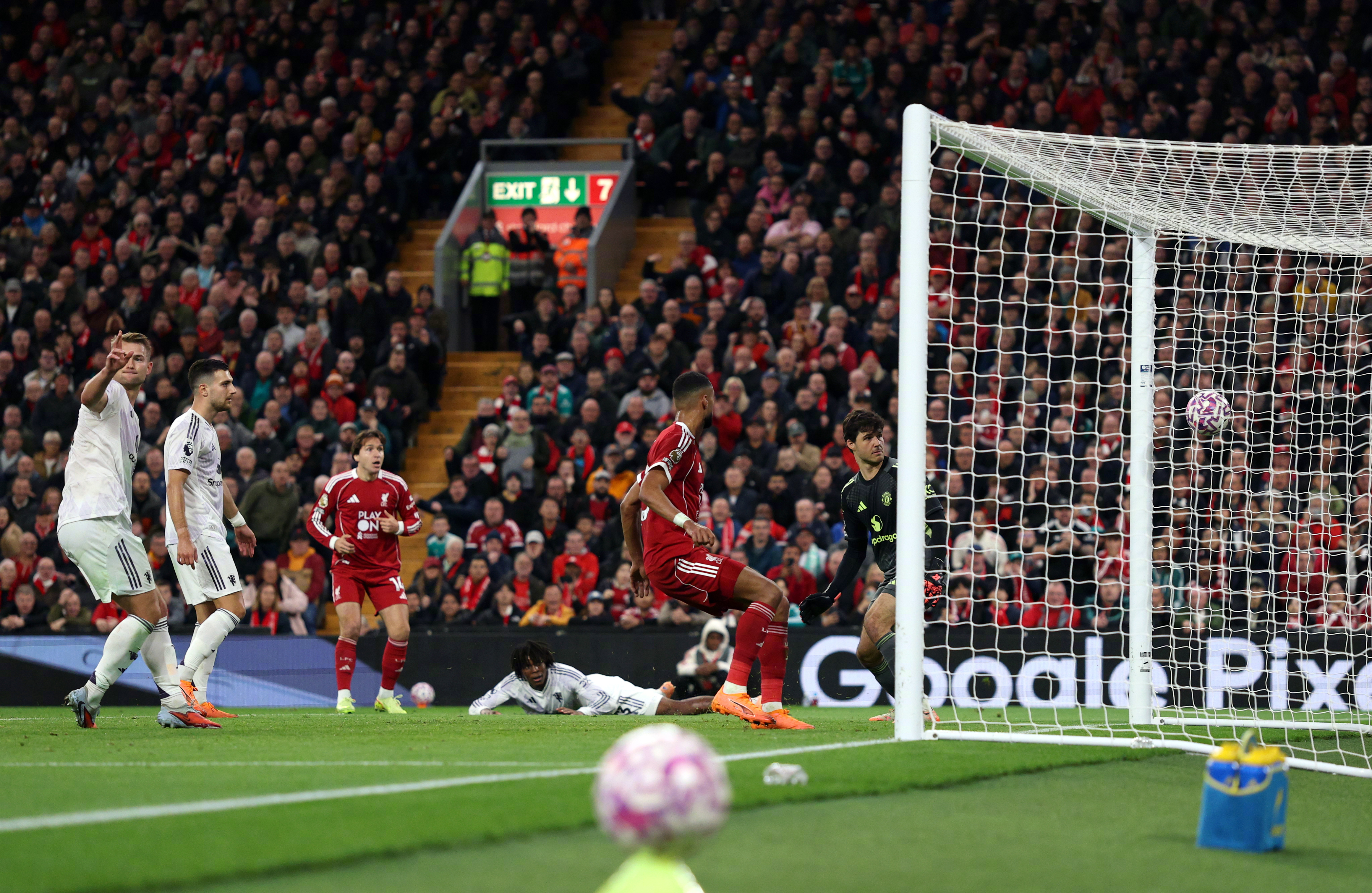 曼城曼联直播在线观看