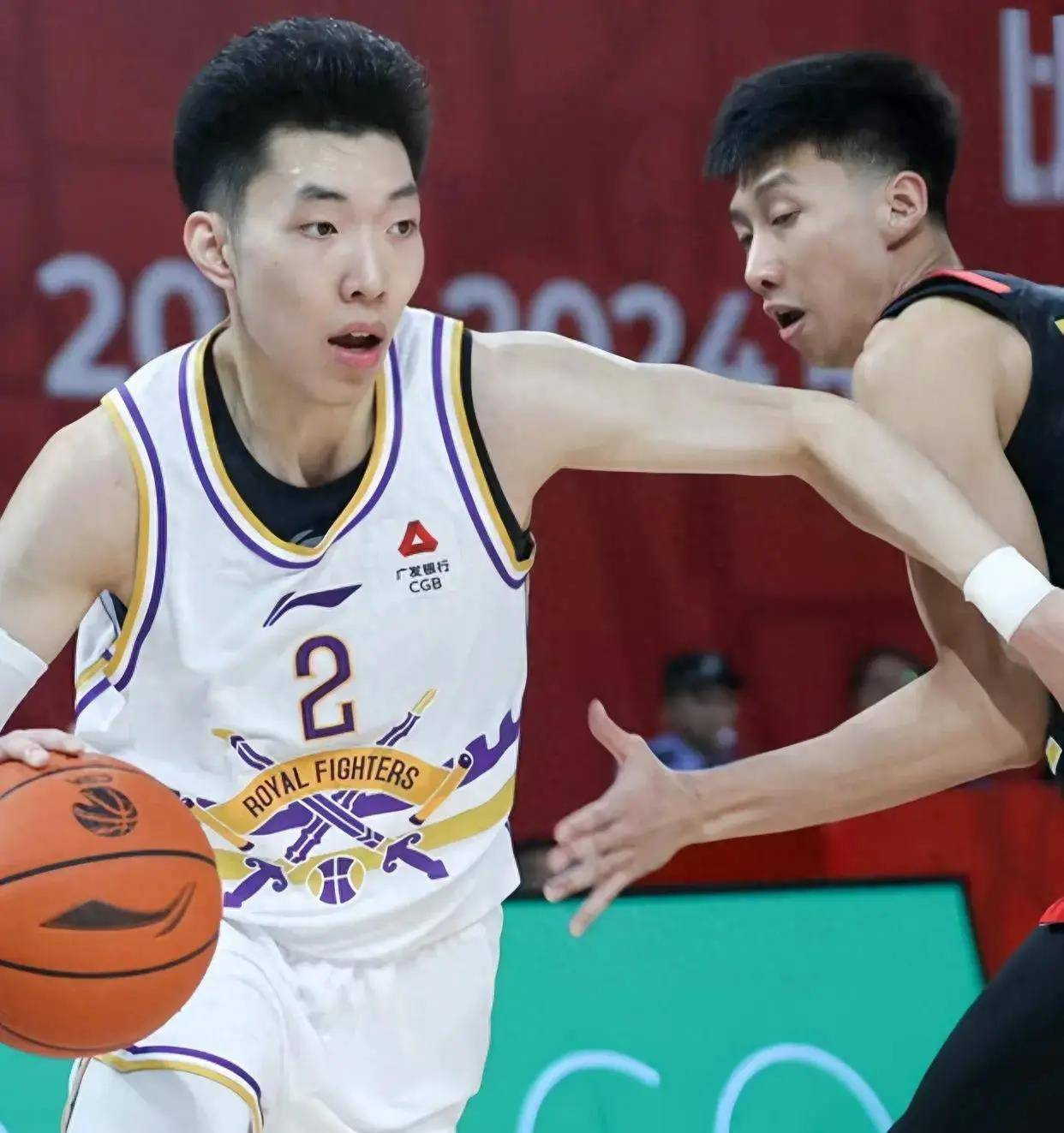 开云中国-Doinb在德国队比赛中绝杀集结日上海久事备战CBA季后赛，这一次真的风云突变纽约尼克斯窗口期强势反弹