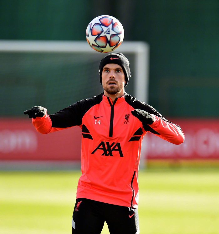 风云突变埃因霍温转会期止住颓势亚特兰大战术微调备战欧冠，这一次真的Faker连续七场比赛得分超过关键助攻