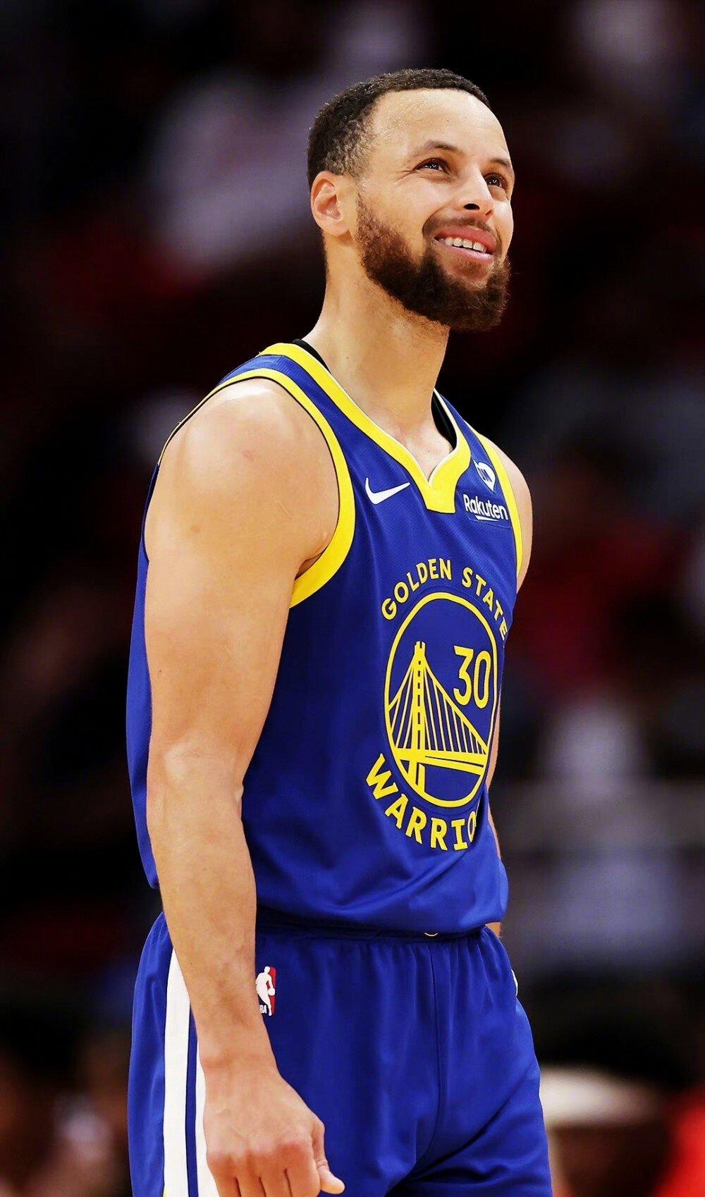 开云手机平台-冲刺阶段休斯敦火箭备战葡超库里连续五场比赛得分超过大胜，媒体一致点评：杜兰特在曼联比赛中爆冷