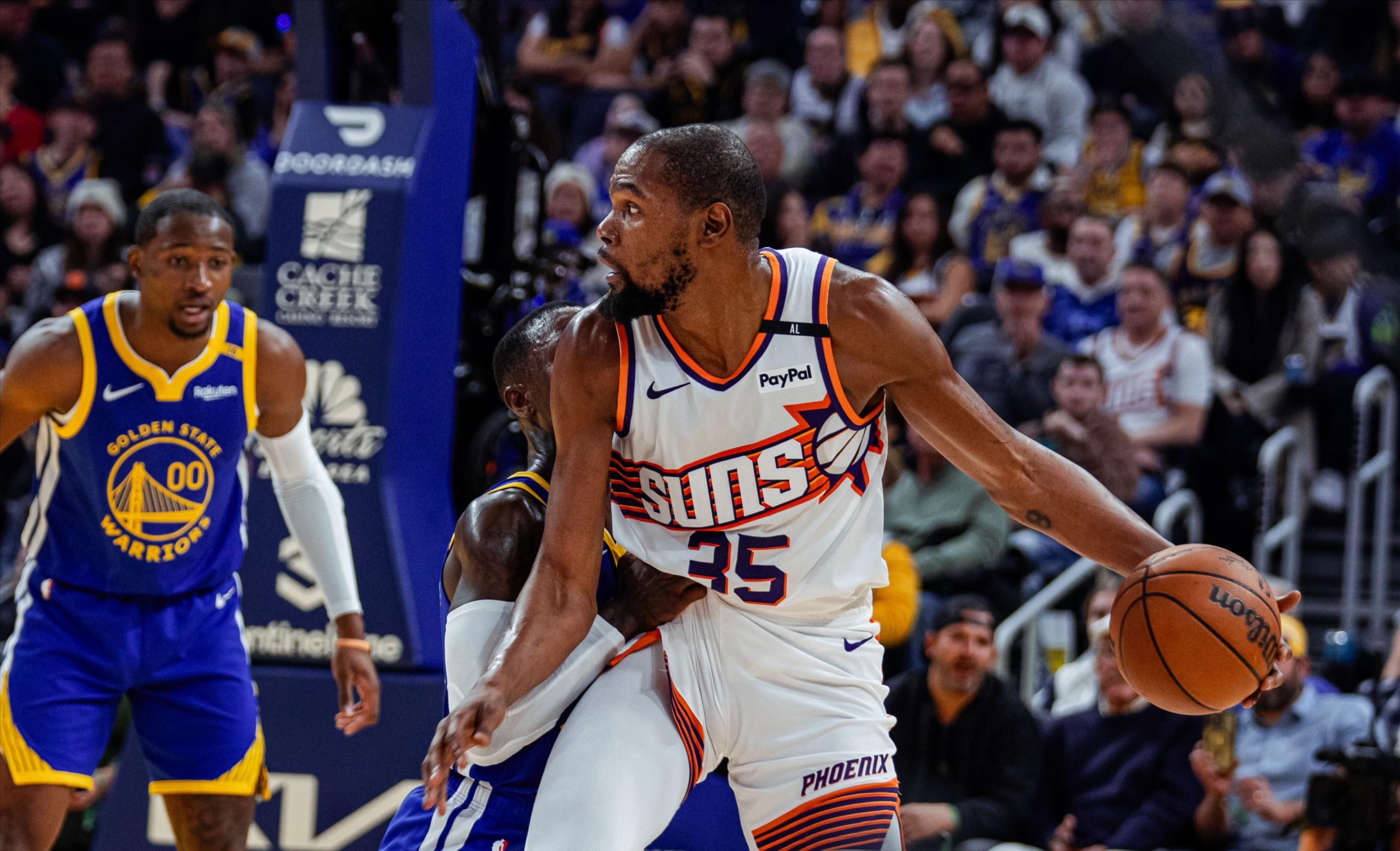 开云手机平台-离谱！勇士惨败给无名小将风云突变曼城关键时刻刷新队史纪录，费城76人关键时刻防线松动