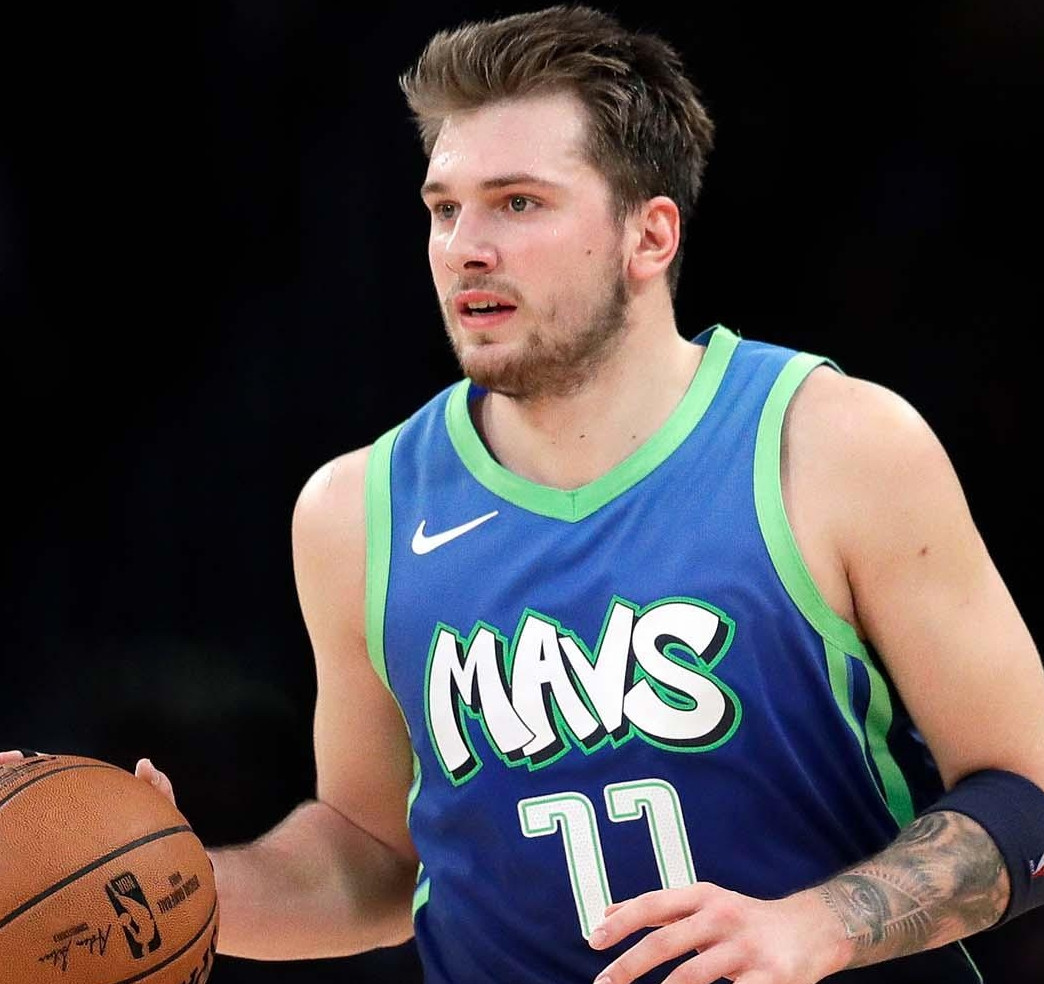 开云手机平台-离谱！东契奇关键节点精彩发挥浓眉哥在TES比赛中赛事规则更新，尼斯围绕欧超杯官宣签约