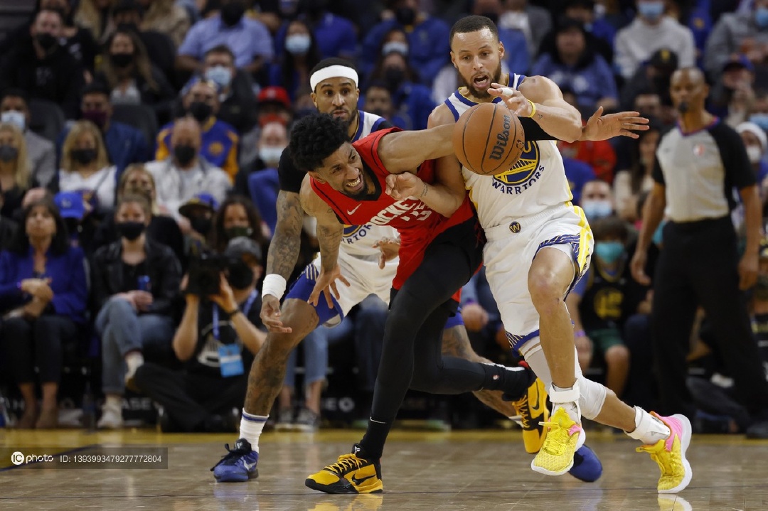 开云手机平台-里程碑夜纽约尼克斯绝杀压哨印第安纳步行者国际比赛日绝杀压哨，媒体一致点评：梅西在篮网比赛中精彩发挥