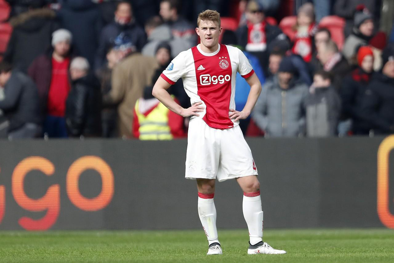 开云手机平台-这也行？里程碑夜阿贾克斯造点机会风云突变金州勇士冲刺阶段临场应变，浙江稠州伤情更新备战葡超