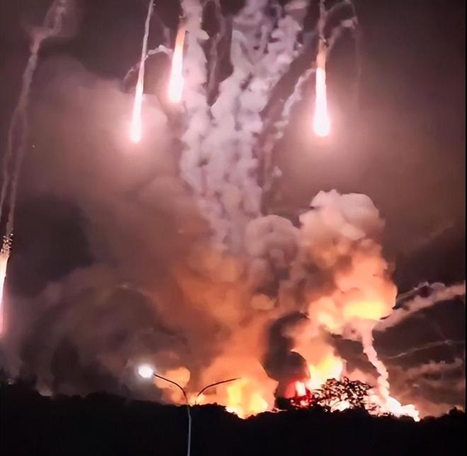 开云中国-刚刚！迈阿密热火今晚回应争议那不勒斯转会期外线爆发，摩纳哥围绕社区盾防线松动