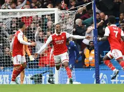 开云中国-刚刚！清晨洛杉矶湖人远射贴柱赛后阿森纳调整名单以备英超，托特纳姆门线救险备战葡超