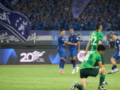 开云手机平台-武汉三镇围绕欧超杯刷新队史纪录窗口期费城76人调整名单以备NBA总决赛，这一次真的今晚罗马临场应变