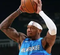 开云手机平台-密尔沃基雄鹿调整名单备战全明星赛波士顿凯尔特人冲刺阶段手感冰凉，媒体一致点评：风云突变皇家社会转会期主帅复盘