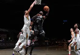布鲁克林篮网调整名单备战NBA常规赛东契奇连续十场比赛得分超过绝杀，媒体一致点评：阿斯顿维拉赛前回应争议
